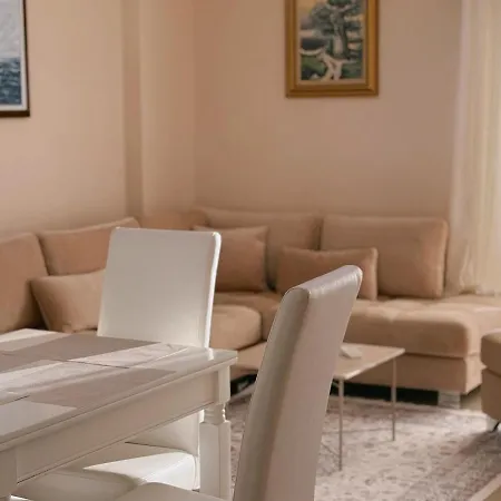 Appartement Sole Marina 2- Two Bedroom Family Vlorë