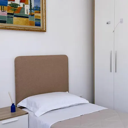 Sole Marina 2- Two Bedroom Family