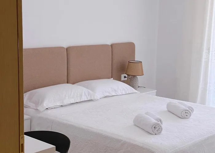 Solé Marina 2- Two Bedroom Family Appartement *